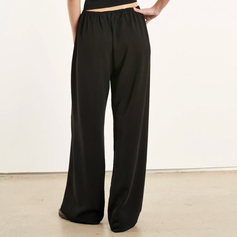SPRWMN Black Crepe Easy Pants Pull On Elastic Small - Picture 2 of 6